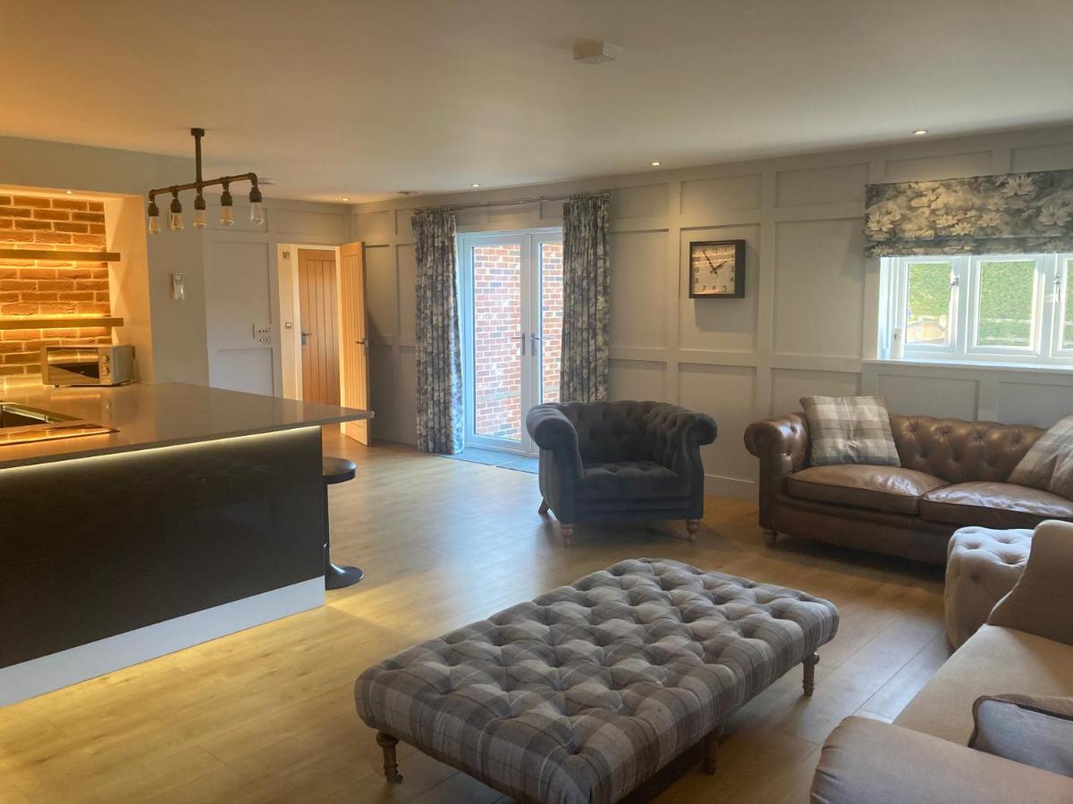 The Oaks Stable Cottage Haughley Bagian luar foto